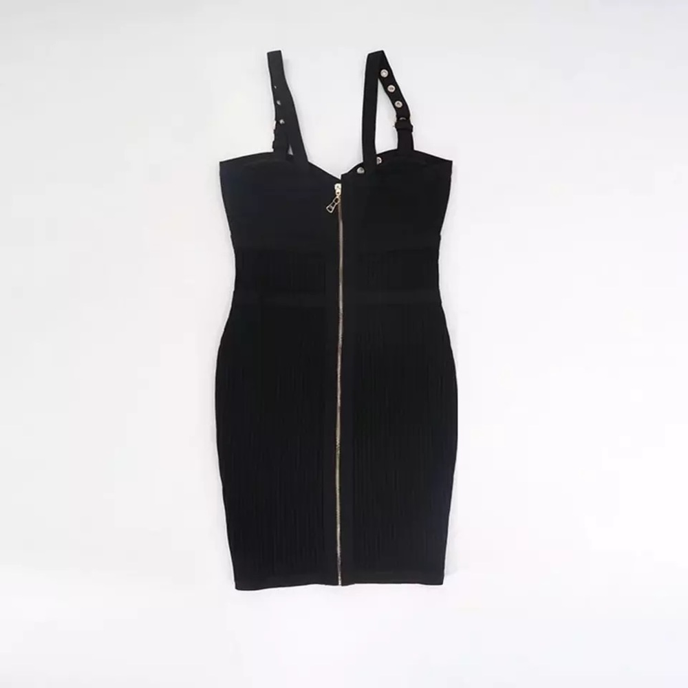 Dress - Picture 5 of 6